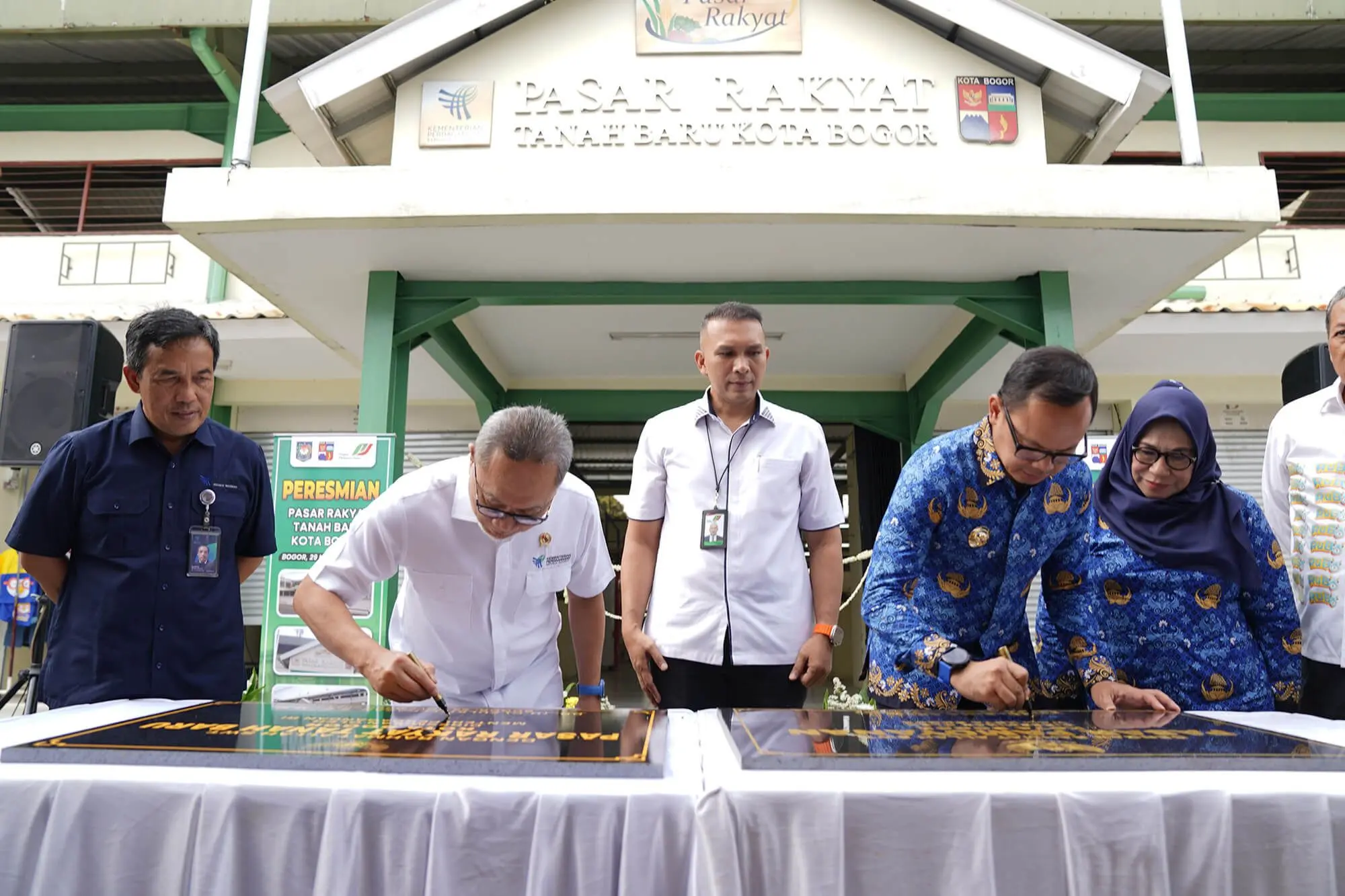 Mendag Resmikan Pasar Rakyat di Bogor, Bisa Picu Pertumbuhan Ekonomi