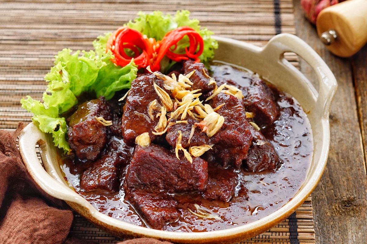 Resep Semur Daging Sapi yang Empuk, Enak dan Sederhana